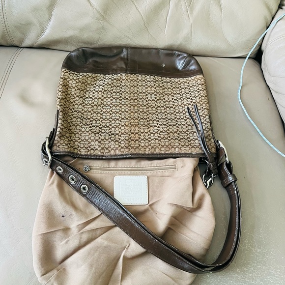 Authentic Coach hobo bag - Picture 11 of 16